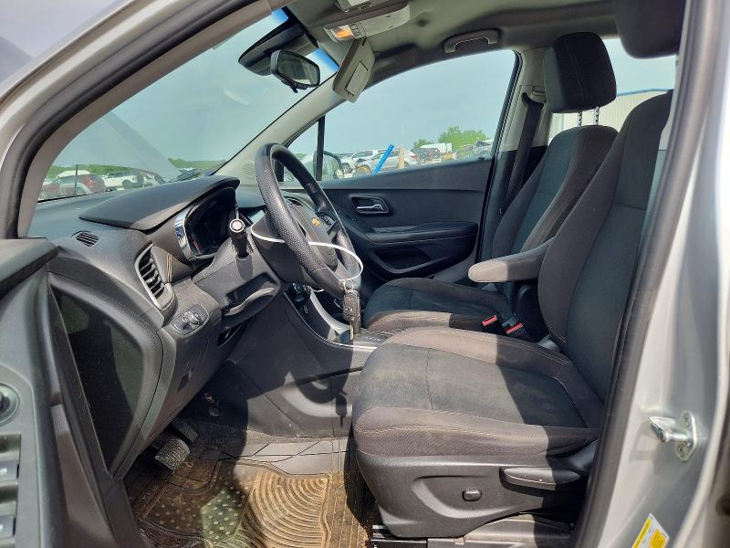 Photo 7 from auction – 2017 CHEVROLET TRAX with VIN KL7CJKSB0HB104361