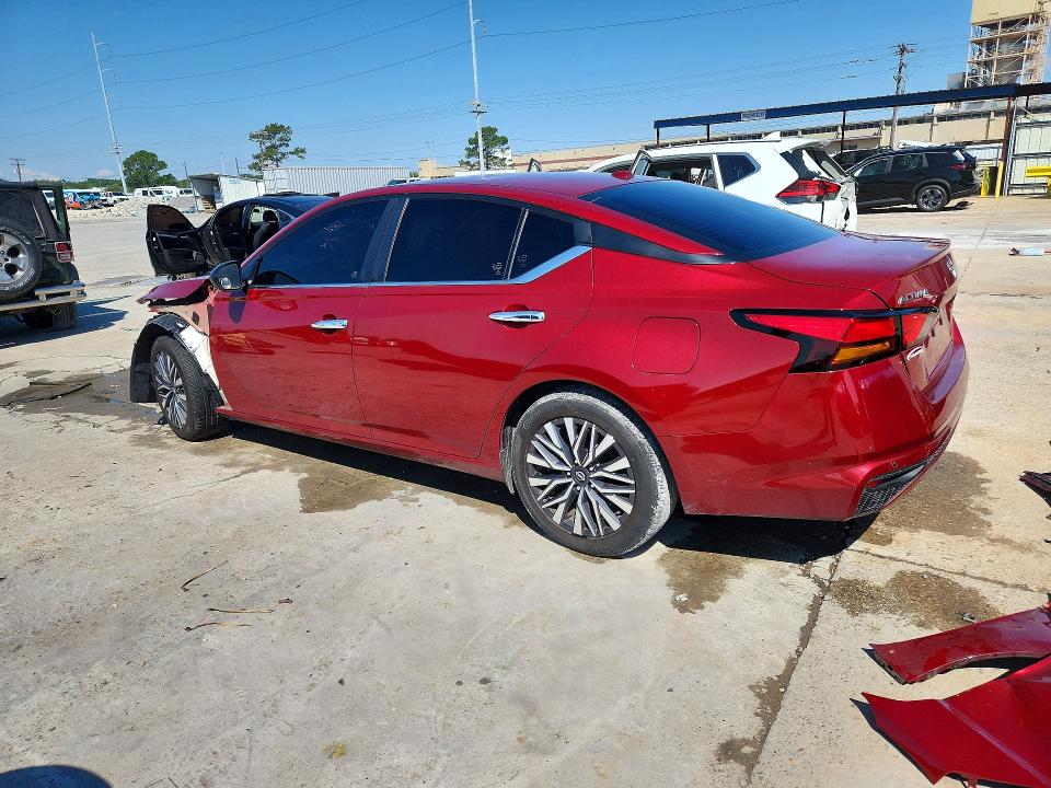 Photo 2 from auction – 2024 NISSAN ALTIMA with VIN 1N4BL4DV5RN335564