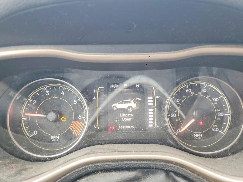 Photo 9 from auction – 2014 JEEP CHEROKEE with VIN 1C4PJLCB5EW142925