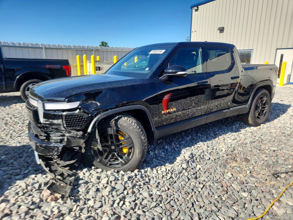 Снимка 1 от търг – 2023 RIVIAN R1T с VIN 7FCTGAAA9PN023595