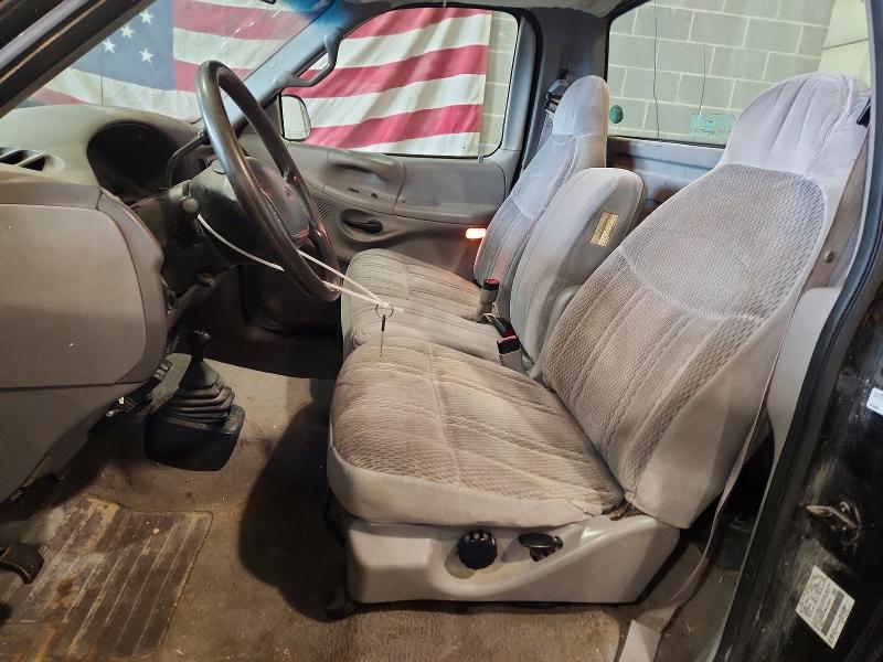 Photo 7 from auction – 1998 FORD F150 with VIN 1FTRF08LXWKA72597