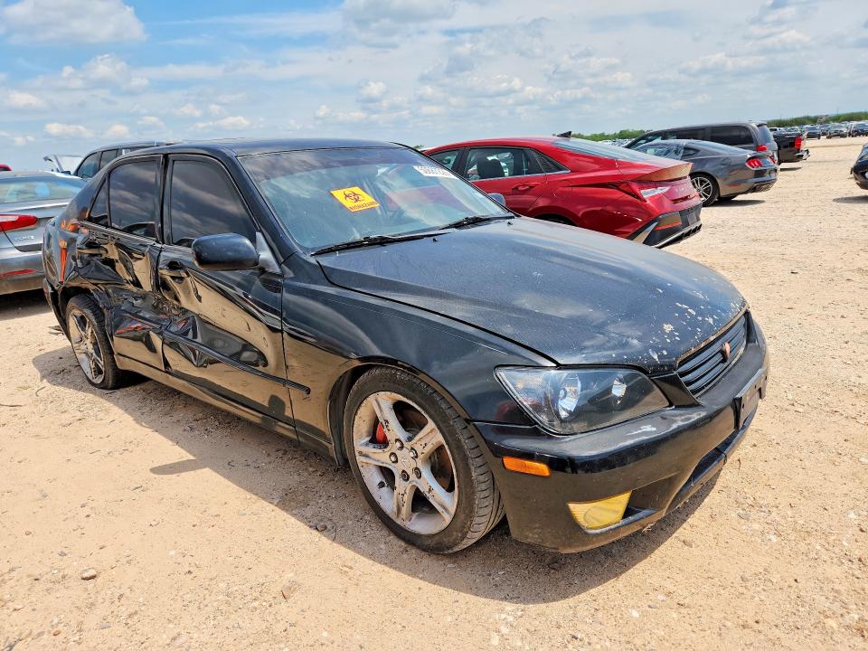 Photo 4 from auction – 2002 LEXUS IS with VIN JTHBD192220056093