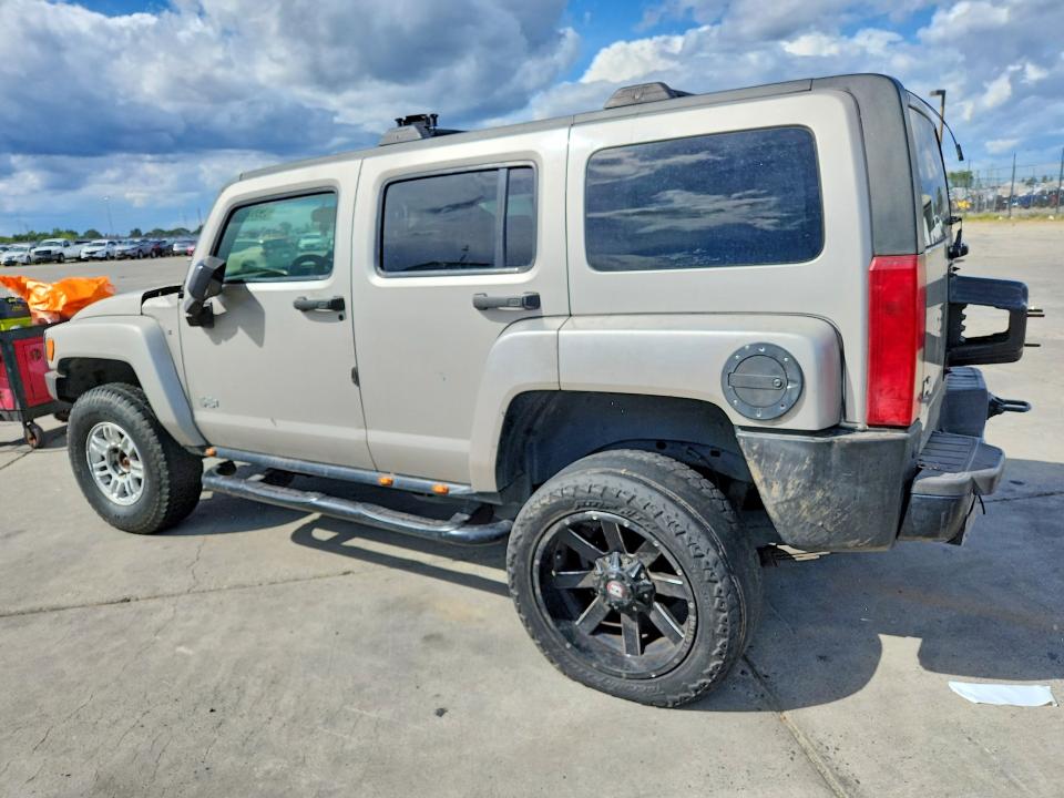 Photo 2 from auction – 2009 HUMMER H3 with VIN 5GTEN13E598118296