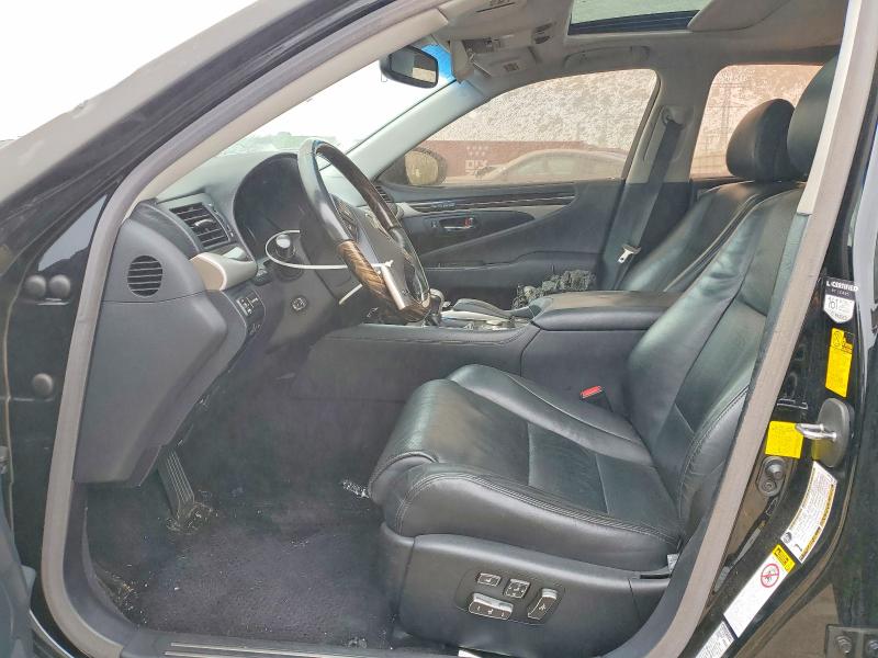 Photo 7 from auction – 2014 LEXUS LS with VIN JTHCL5EF8E5022772