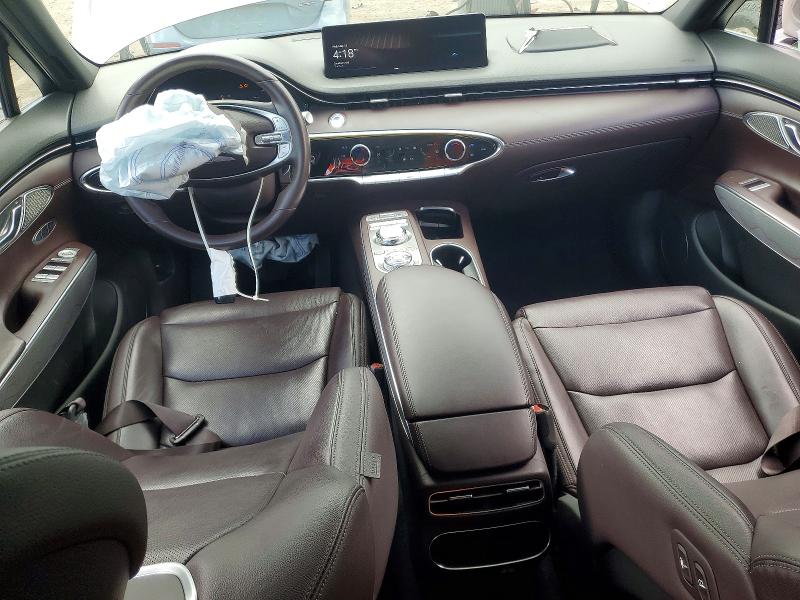 Photo 8 from auction – 2022 GENESIS GV70 with VIN KMUMADTB6NU051566