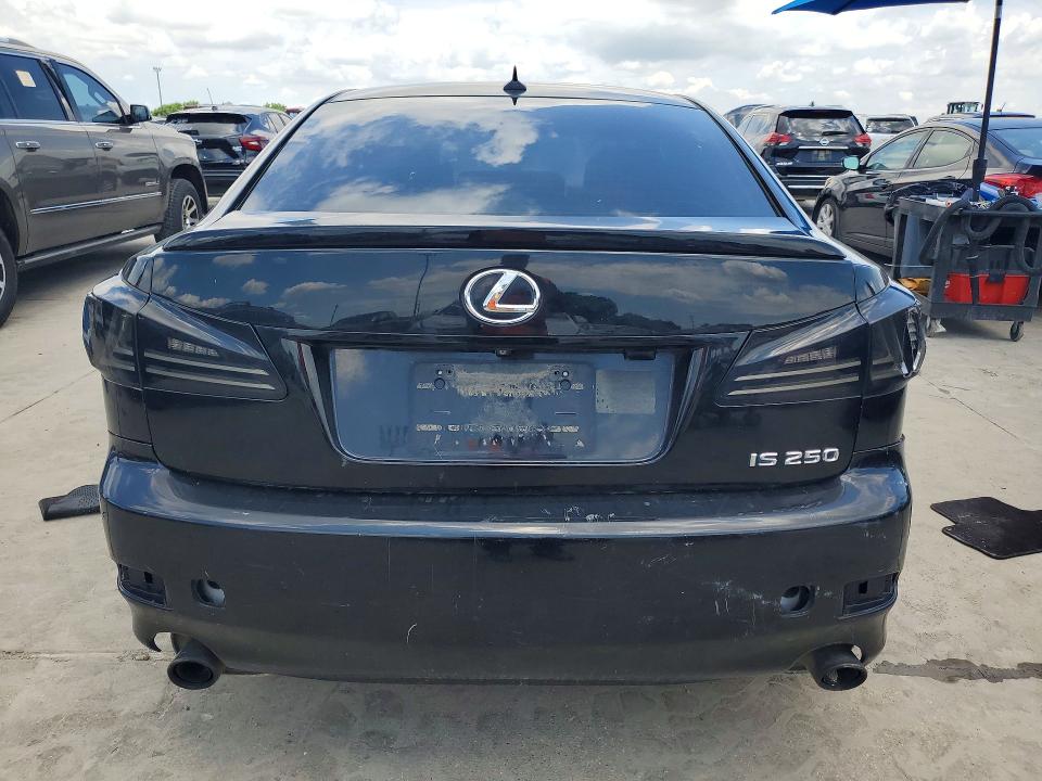 Photo 6 from auction – 2011 LEXUS IS with VIN JTHBF5C27B5144599