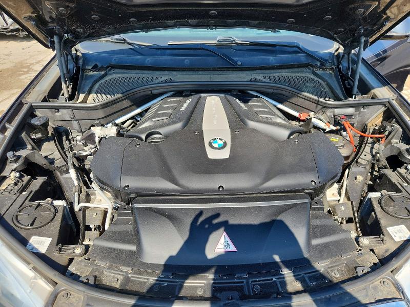 Photo 12 from auction – 2015 BMW X5 with VIN 5UXKR6C51F0J77611