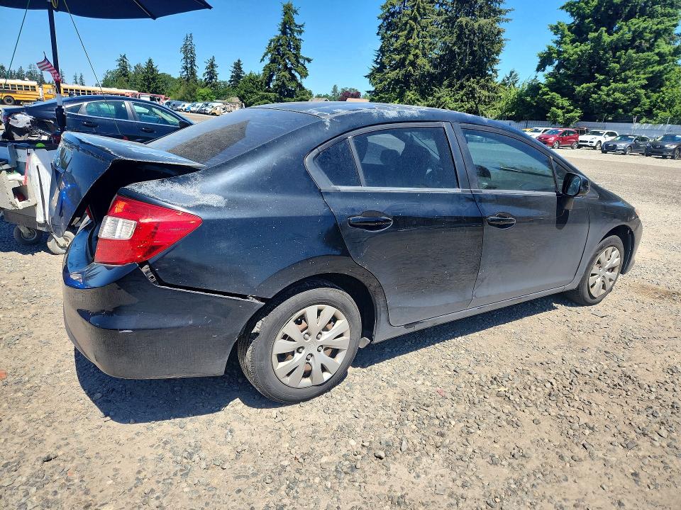 Photo 3 from auction – 2012 HONDA CIVC with VIN 2HGFB2F56CH595148