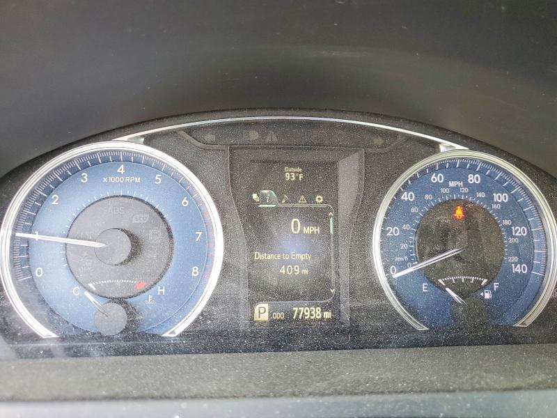 Photo 9 from auction – 2016 TOYOTA CAMRY with VIN 4T4BF1FKXGR559324