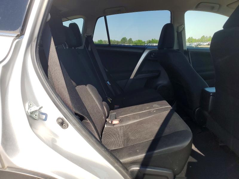 Photo 11 from auction – 2015 TOYOTA RAV4 with VIN JTMBFREV0FD129583