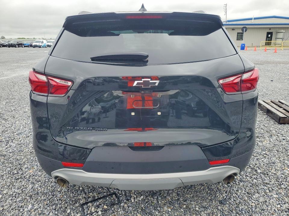 Photo 6 from auction – 2022 CHEVROLET BLAZER with VIN 3GNKBJRSXNS126399