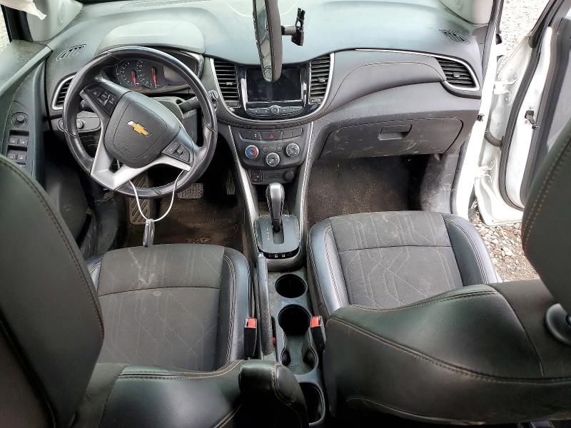 Photo 8 from auction – 2019 CHEVROLET TRAX with VIN KL7CJPSB6KB858952