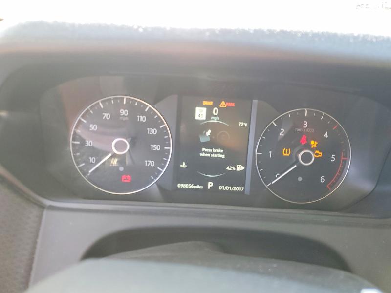Photo 9 from auction – 2018 LAND ROVER RANGE ROVER VELAR with VIN SALYB2RN7JA772149