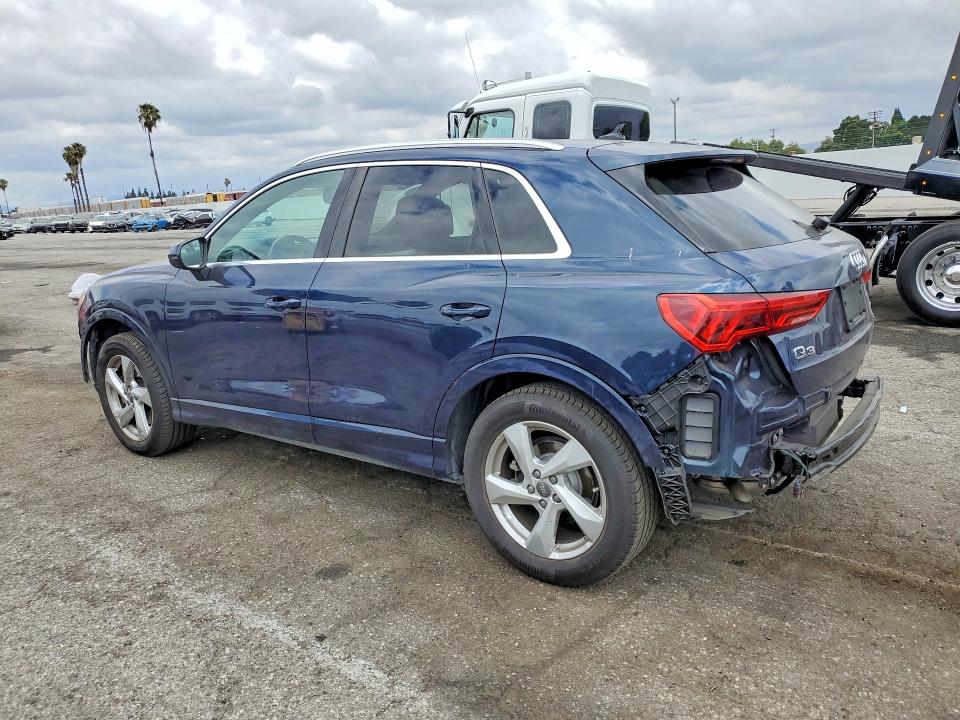 Photo 2 from auction – 2020 AUDI Q3 with VIN WA1AECF3XL1028034