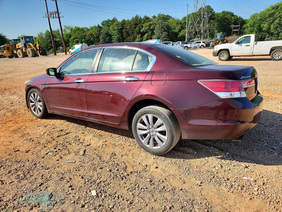 Photo 2 from auction – 2011 HONDA ACCORD with VIN 1HGCP3F85BA013056