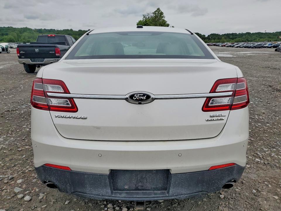 Photo 6 from auction – 2014 FORD TAURUS with VIN 1FAHP2E8XEG149898
