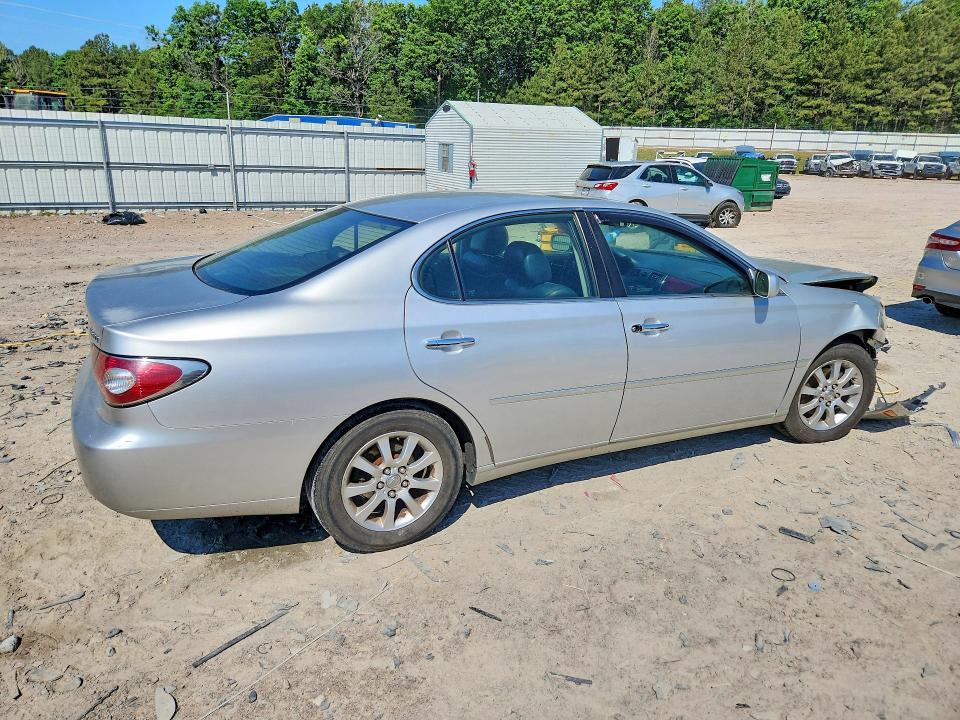 Photo 3 from auction – 2002 LEXUS ES with VIN JTHBF30G525031612