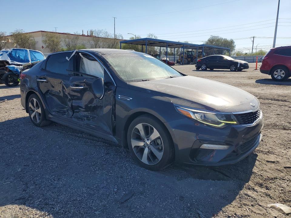 Photo 4 from auction – 2019 KIA OPTIMA with VIN 5XXGT4L32KG319730