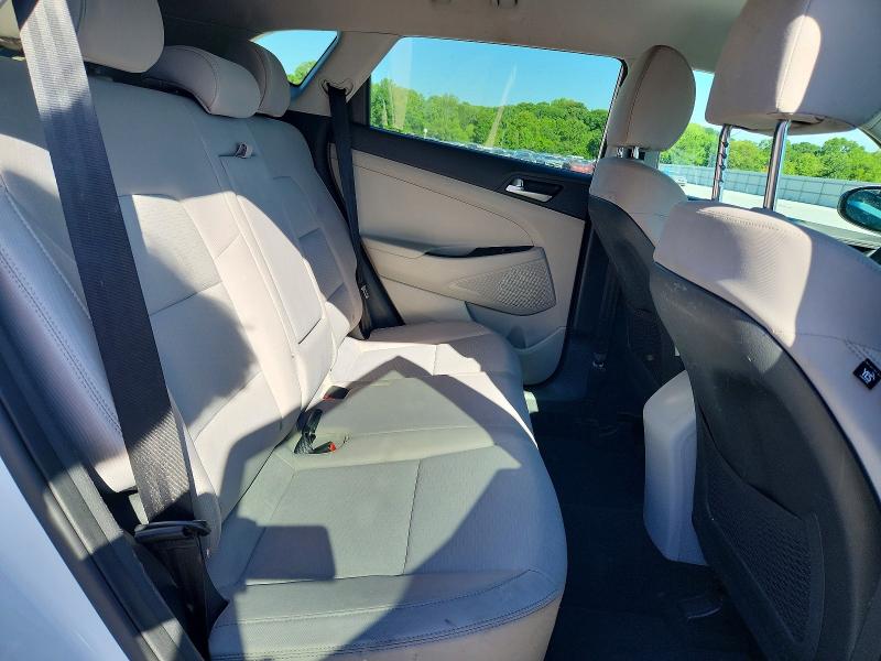 Photo 11 from auction – 2020 HYUNDAI TUCSON with VIN KM8J23A48LU187384