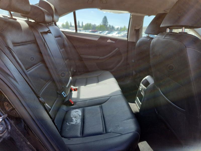 Photo 10 from auction – 2018 VOLKSWAGEN JETTA with VIN 3VWDB7AJ5JM230978