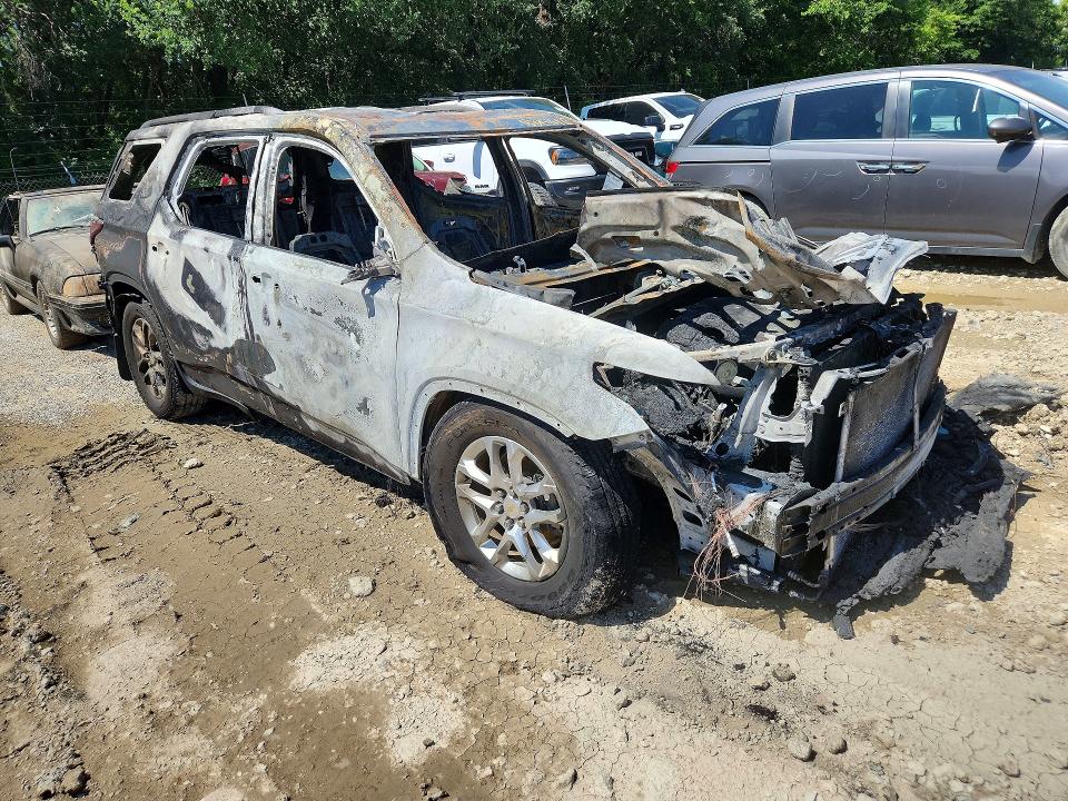 Photo 4 from auction – 2019 CHEVROLET TRAVERSE with VIN 1GNERHKW7KJ144046