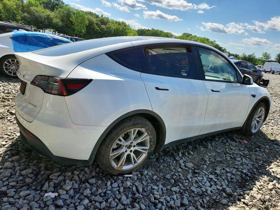 Photo 3 from auction – 2023 TESLA MODEL Y with VIN 7SAYGDEE2PF703107