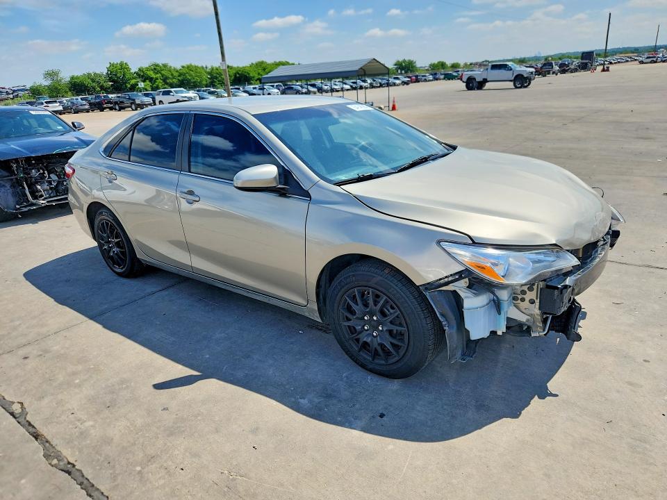 Photo 4 from auction – 2017 TOYOTA CAMRY with VIN 4T1BF1FK1HU412157