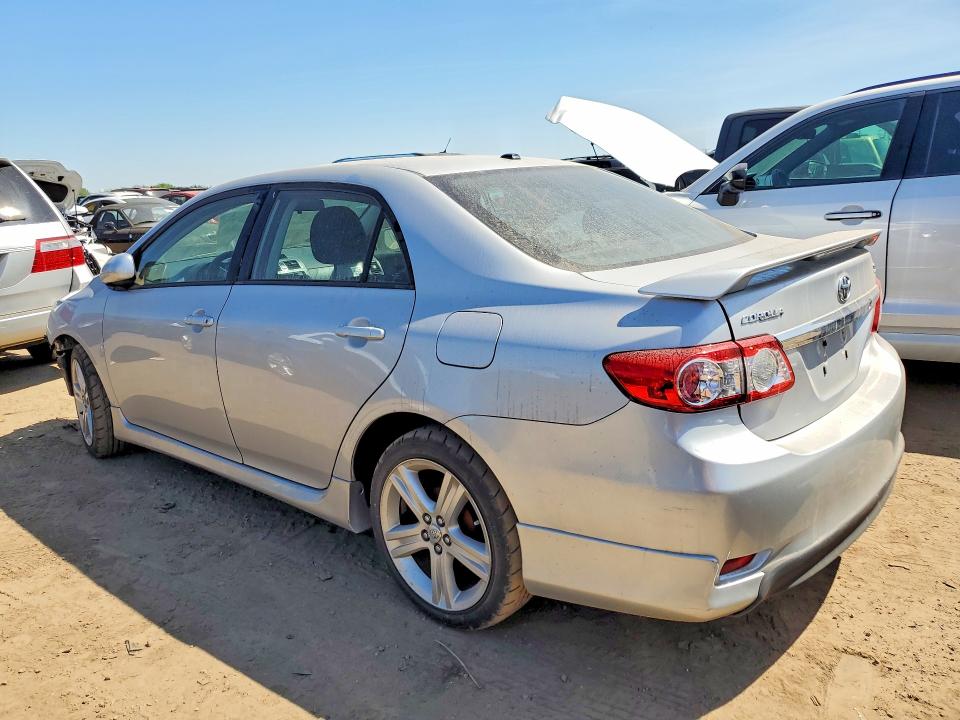 Photo 2 from auction – 2013 TOYOTA COROLLA with VIN 2T1BU4EE1DC012744