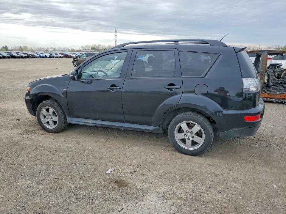 Photo 2 from auction – 2013 MITSUBISHI OUTLANDER with VIN JA4JT3AX3DU605969