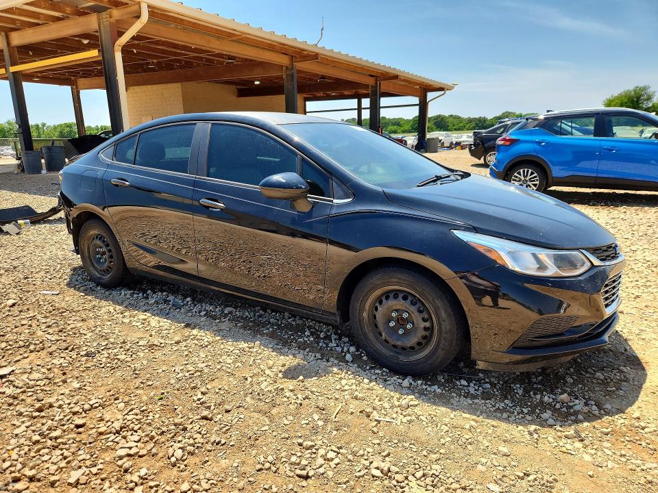 Photo 4 from auction – 2016 CHEVROLET CRUZE with VIN 1G1BC5SM1G7250256