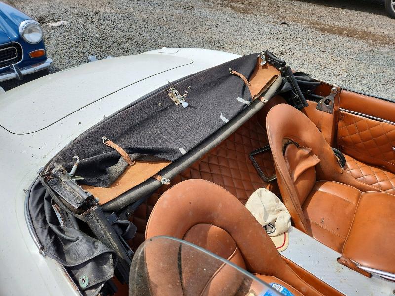Photo 10 from auction – 1963 JAGUAR XKE with VIN 878977