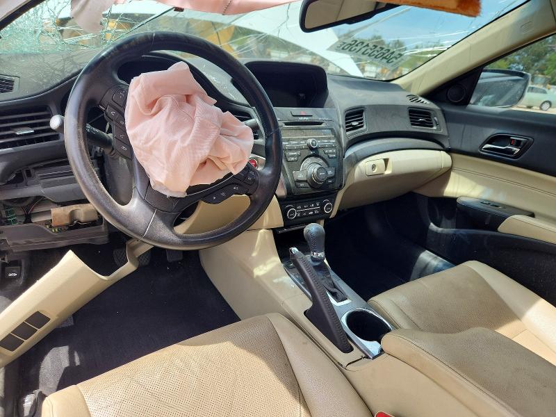Photo 8 from auction – 2013 ACURA ILX with VIN 19VDE1F71DE003914
