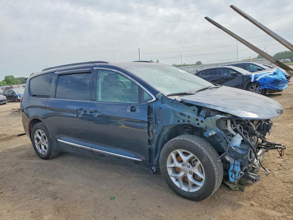 Photo 4 from auction – 2022 CHRYSLER PACIFICA with VIN 2C4RC3GG7NR119681