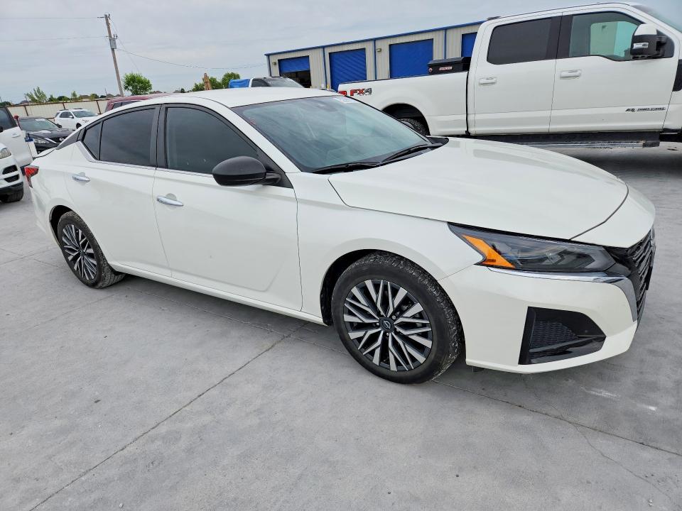 Photo 4 from auction – 2024 NISSAN ALTIMA with VIN 1N4BL4DVXRN405950