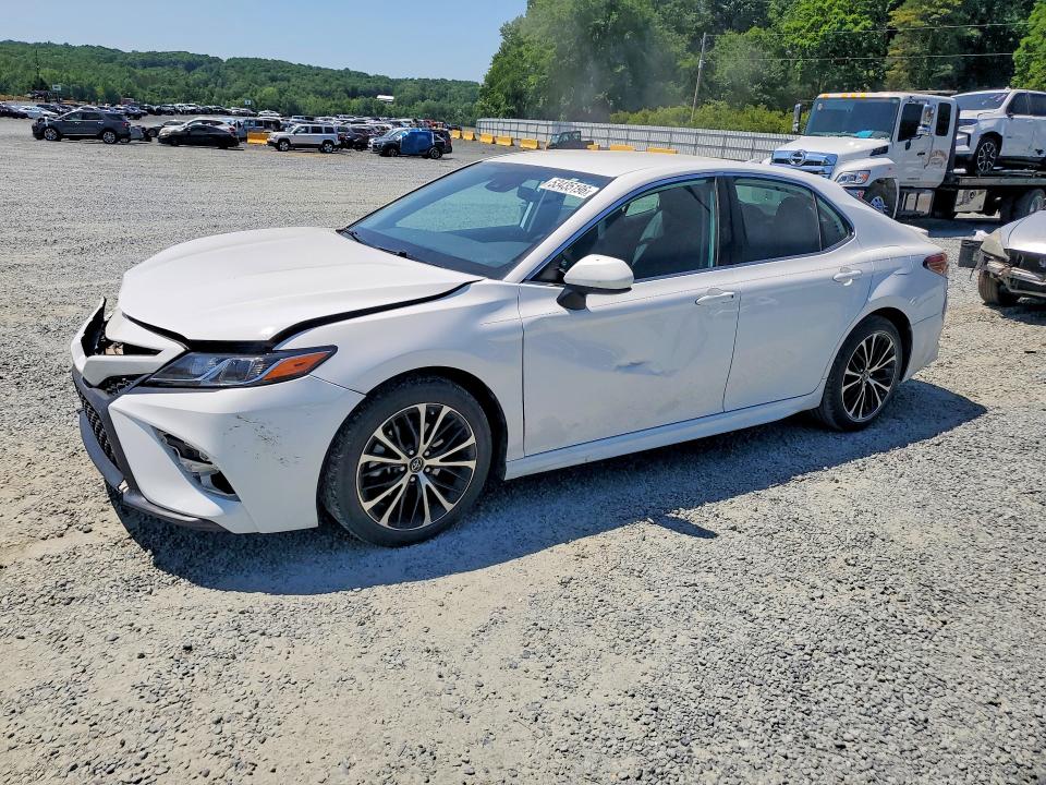 TOYOTA CAMRY 2019 with VIN 4T1B11HK2KU689340 - Photo from auction