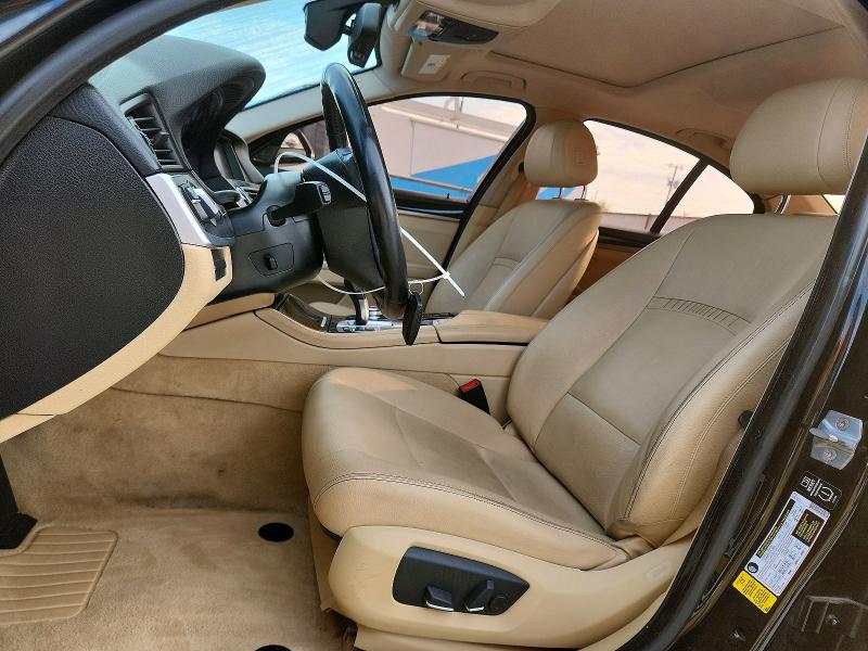 Photo 7 from auction – 2014 BMW 528 with VIN WBA5A5C51ED505470