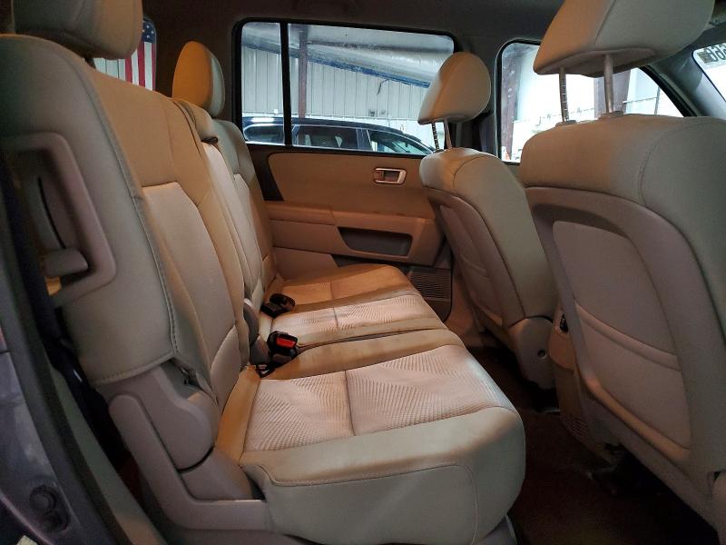 Photo 11 from auction – 2015 HONDA PILOT with VIN 5FNYF4H26FB076024