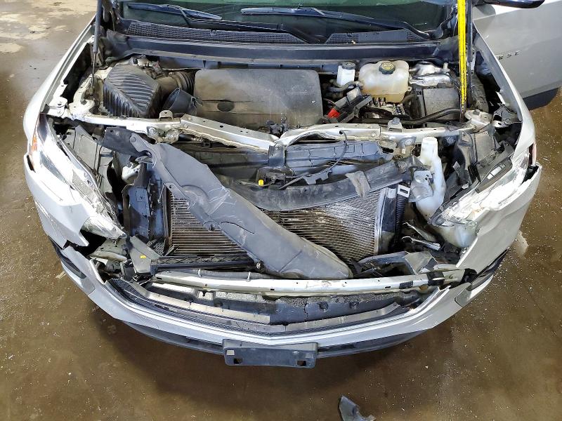 Photo 12 from auction – 2018 CHEVROLET TRAVERSE with VIN 1GNEVGKW2JJ112903