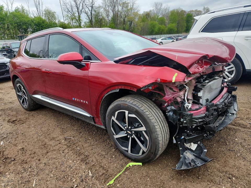 Photo 4 from auction – 2024 CHEVROLET EQUINOX with VIN 3GN7DLRP5RS292908
