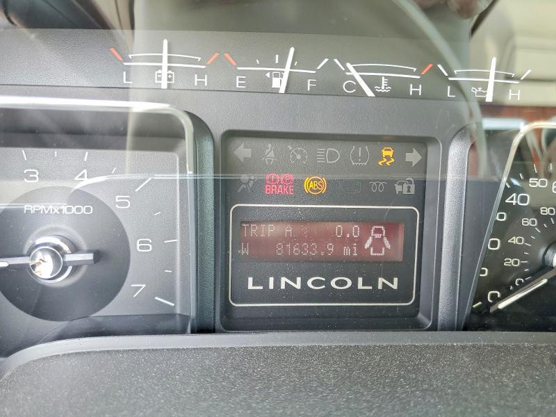 Zdjęcie 9 z aukcji – 2011 LINCOLN NAVIGATOR z VIN 5LMJJ2J58BEJ01440