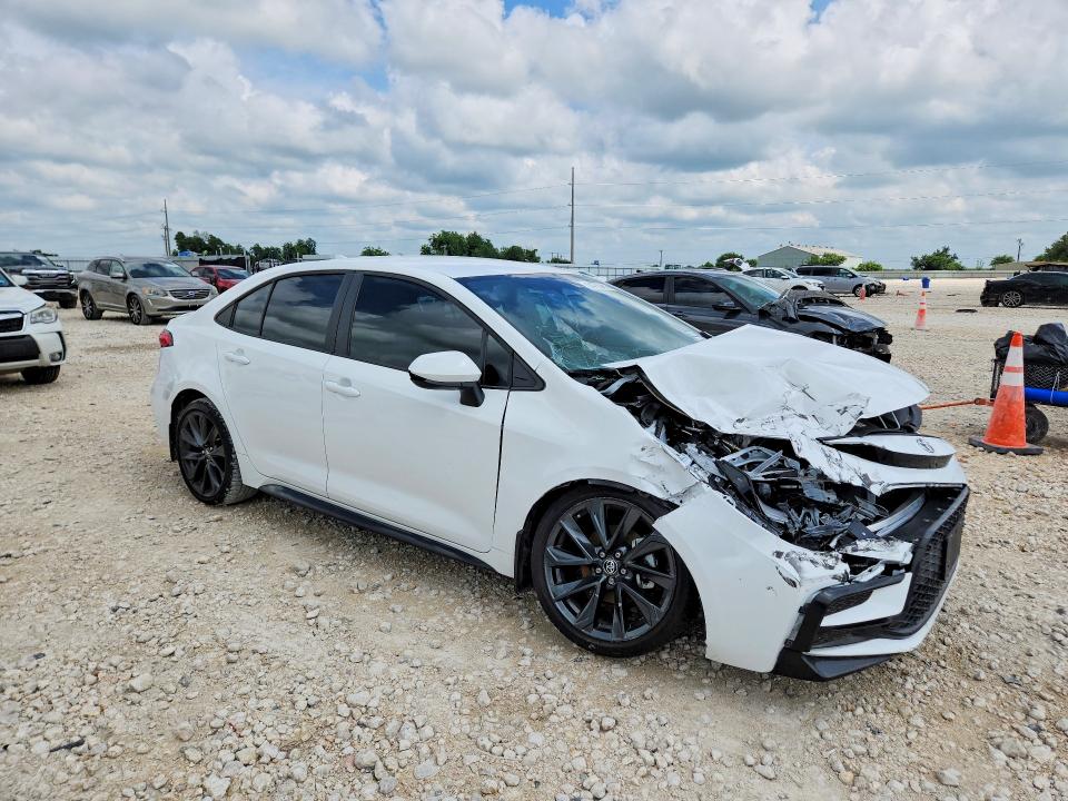 Photo 4 from auction – 2026 TOYOTA COROLLA with VIN 5YFS4MCE7TP254956