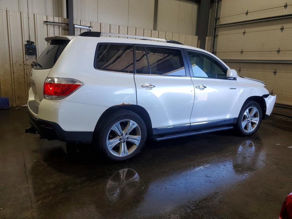 Foto 3 de la subasta – 2013 TOYOTA HIGHLANDER con VIN 5TDDK3EH6DS201917