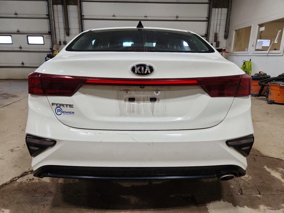 Photo 6 from auction – 2021 KIA FORTE with VIN 3KPF24AD8ME350650