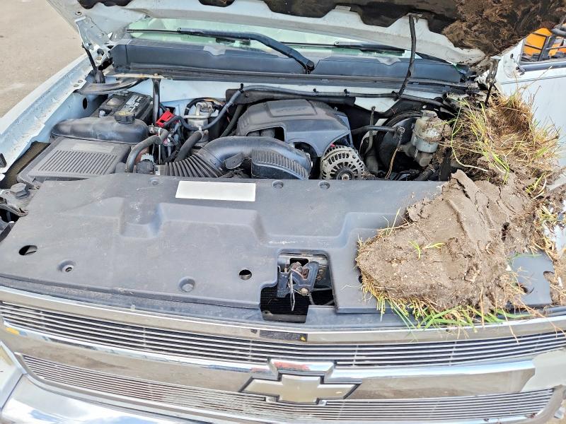 Photo 11 from auction – 2011 CHEVROLET SILVERADO with VIN 1GCPKSE37BF127111