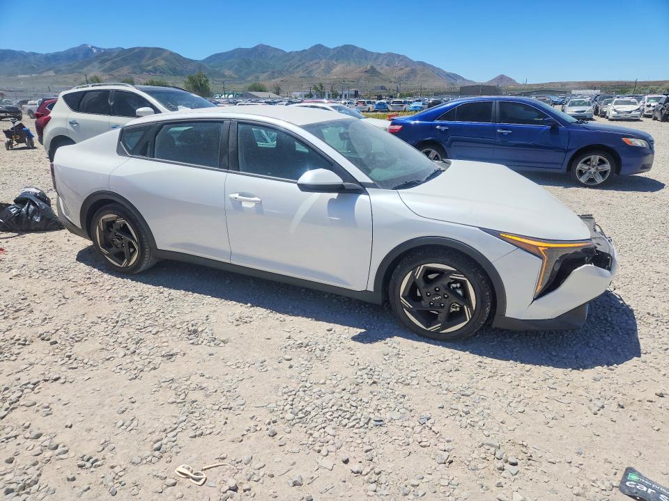 Photo 4 from auction – 2025 KIA K4 with VIN 3KPFU4DE1SE025348