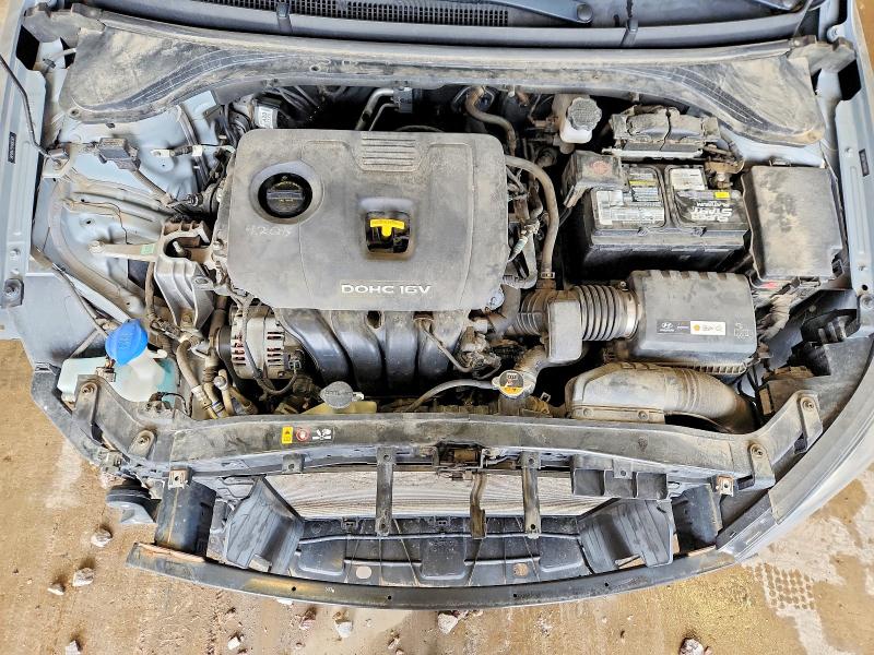Photo 11 from auction – 2017 HYUNDAI ELANTRA with VIN 5NPD84LF5HH065569