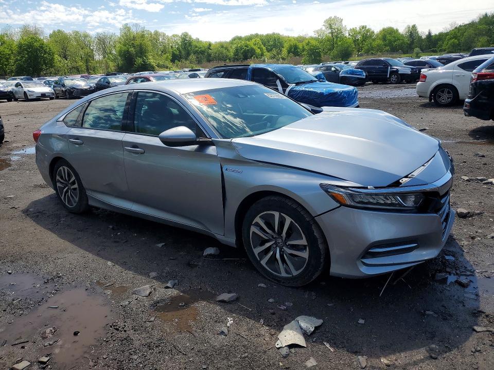 Photo 4 from auction – 2018 HONDA ACCORD with VIN 1HGCV3F15JA011105