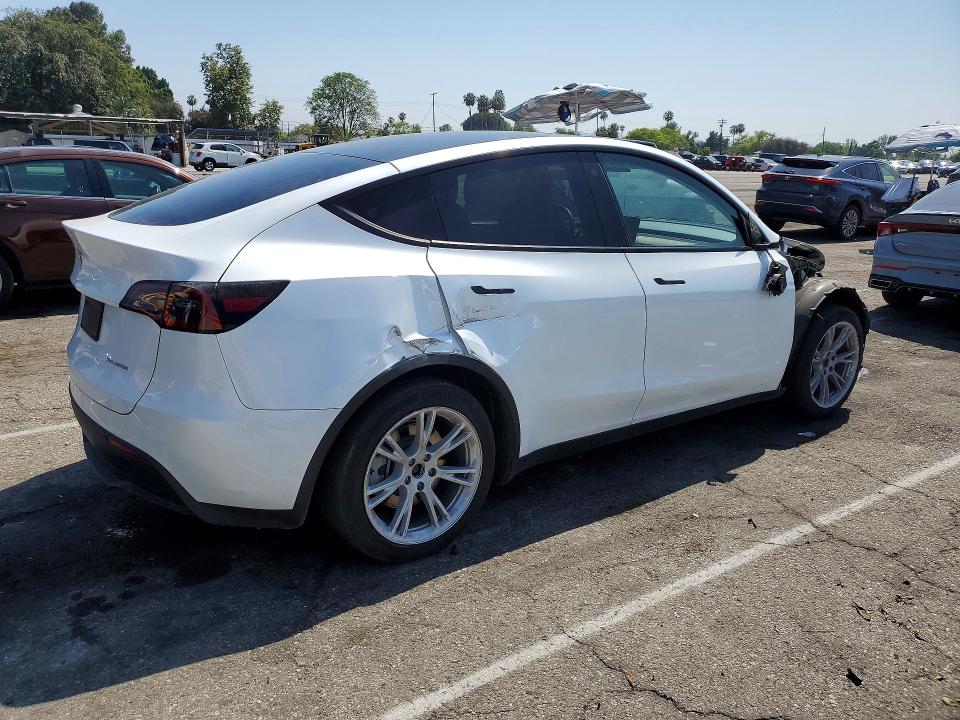 Zdjęcie 3 z aukcji – 2023 TESLA MODEL Y z VIN 7SAYGDEE3PA123491