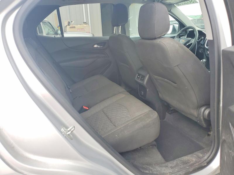 Photo 11 from auction – 2018 CHEVROLET EQUINOX with VIN 2GNAXJEV4J6193358