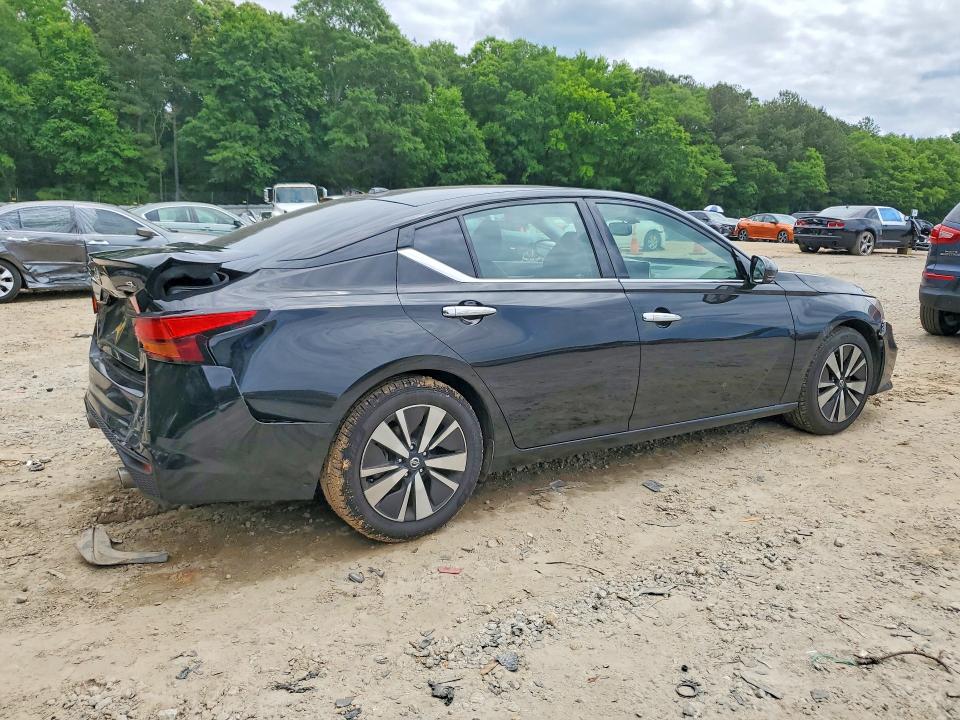 Photo 3 from auction – 2019 NISSAN ALTIMA with VIN 1N4BL4EV2KC113659